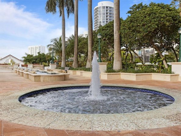 2000 Island Blvd PH5, Aventura FL 33160