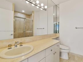 2000 Island Blvd PH5, Aventura FL 33160