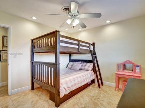 Undisclosed Address #A11974351, Palmetto Bay FL 33157