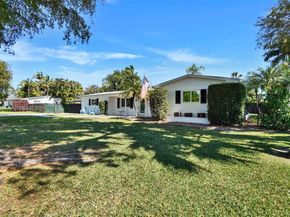 Undisclosed Address #A11974351, Palmetto Bay FL 33157