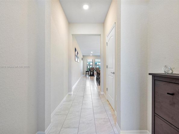 2157 S Appleton Cir S 2157, Oakland Park FL 33309