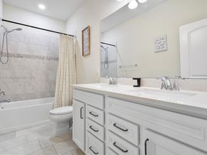 2157 S Appleton Cir S 2157, Oakland Park FL 33309