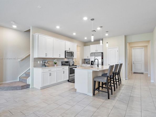 2157 S Appleton Cir S 2157, Oakland Park FL 33309