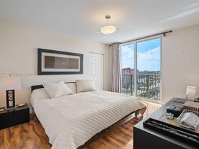 2080 S Ocean Dr 1402, Hallandale Beach FL 33009