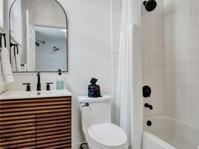 1033 NE 17th Way 1904, Fort Lauderdale FL 33304