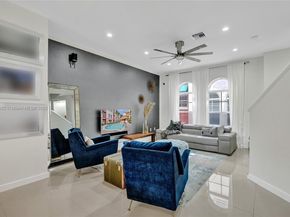 1033 NE 17th Way 1904, Fort Lauderdale FL 33304