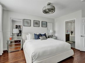 1033 NE 17th Way 1904, Fort Lauderdale FL 33304