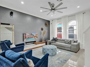1033 NE 17th Way 1904, Fort Lauderdale FL 33304
