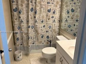 6731 Cypress Rd 110, Plantation FL 33317