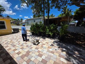 1803 Service Rd, North Palm Beach FL 33408