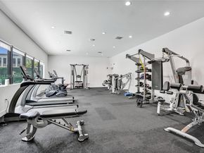 4373 NW 9th St, Plantation FL 33317