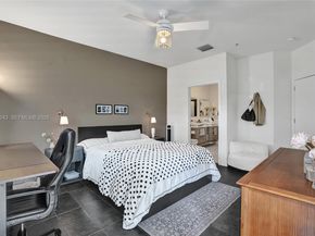 4373 NW 9th St, Plantation FL 33317