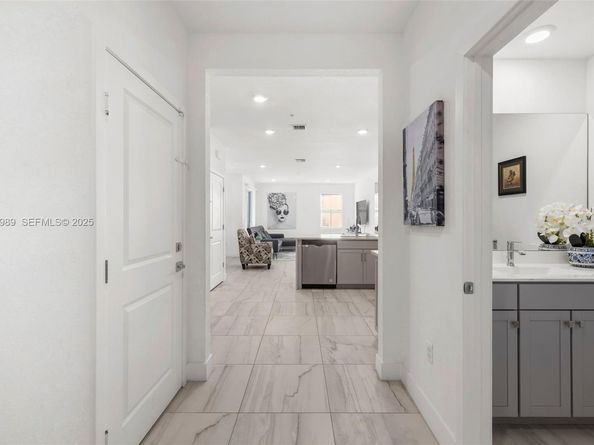 17042 SW 1st St, Pembroke Pines FL 33027