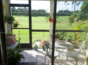 9820 S Hollybrook Lake Dr 106, Pembroke Pines FL 33025