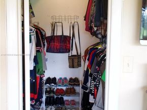 9820 S Hollybrook Lake Dr 106, Pembroke Pines FL 33025