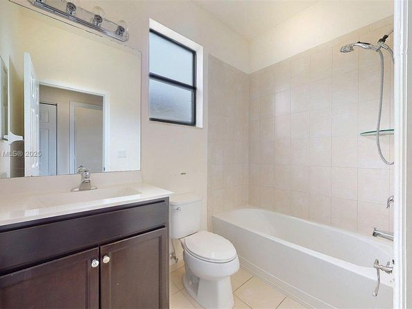 3767 NE 2nd St, Homestead FL 33033