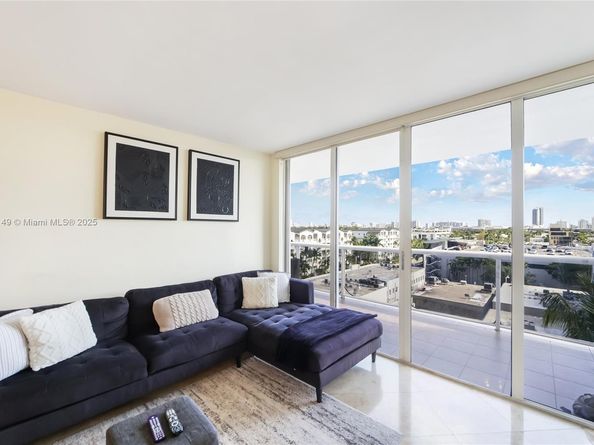 1900 Sunset Harbour Dr 811, Miami Beach FL 33139