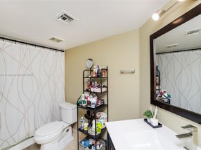 1900 Sunset Harbour Dr 811, Miami Beach FL 33139