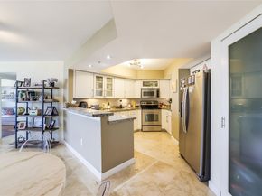 1900 Sunset Harbour Dr 811, Miami Beach FL 33139