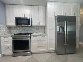 2770 NE 8th Ct, Pompano Beach FL 33062