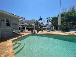 2770 NE 8th Ct, Pompano Beach FL 33062