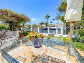 2770 NE 8th Ct, Pompano Beach FL 33062