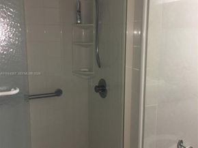 540 Brickell Key Dr 1006, Miami FL 33131