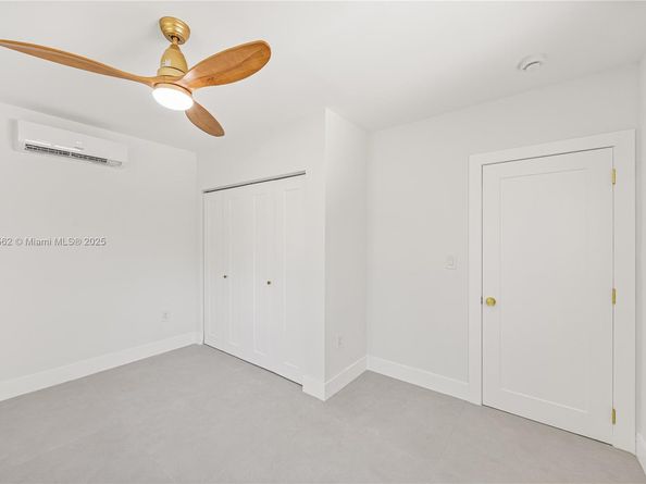 1025 NE 81st St, Miami FL 33138