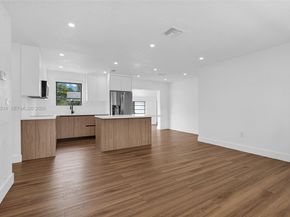 2460 NW 175th St, Miami Gardens FL 33056