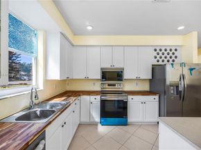 751 SW 191st Ave, Pembroke Pines FL 33029