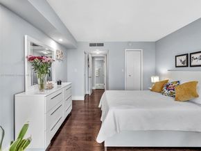 6423 Collins Ave 409, Miami Beach FL 33141