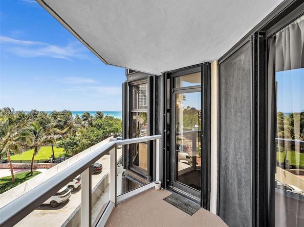 6423 Collins Ave 409, Miami Beach FL 33141