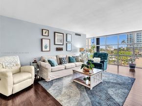 6423 Collins Ave 409, Miami Beach FL 33141