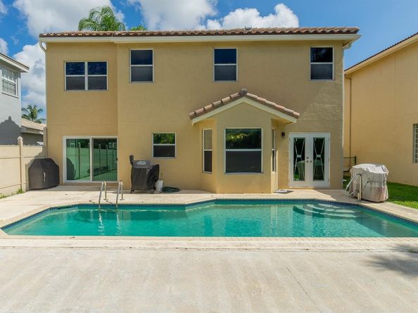 3920 Newport Avenue, Boynton Beach FL 33436