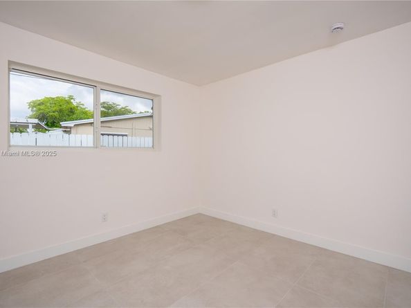 6640 SW 7 St., Pembroke Pines FL 33023