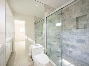 6640 SW 7 St., Pembroke Pines FL 33023