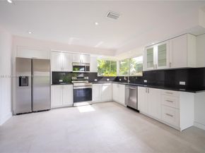 6640 SW 7 St., Pembroke Pines FL 33023