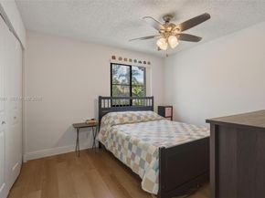 9853 Riverside Dr 824, Coral Springs FL 33071