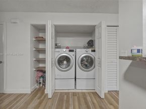 9853 Riverside Dr 824, Coral Springs FL 33071