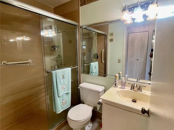 8633 Sunbird Pl, Boca Raton FL 33496
