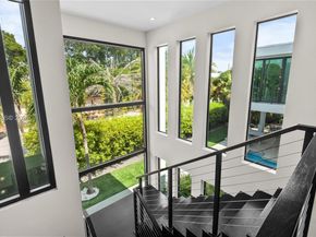 1600 NE 6th St, Fort Lauderdale FL 33304