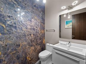 1600 NE 6th St, Fort Lauderdale FL 33304