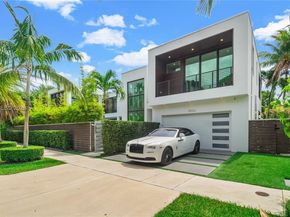 1600 NE 6th St, Fort Lauderdale FL 33304