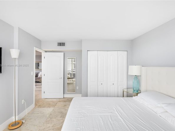 1800 Sunset Harbour Dr 715, Miami Beach FL 33139