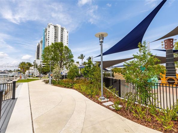 1800 Sunset Harbour Dr 715, Miami Beach FL 33139