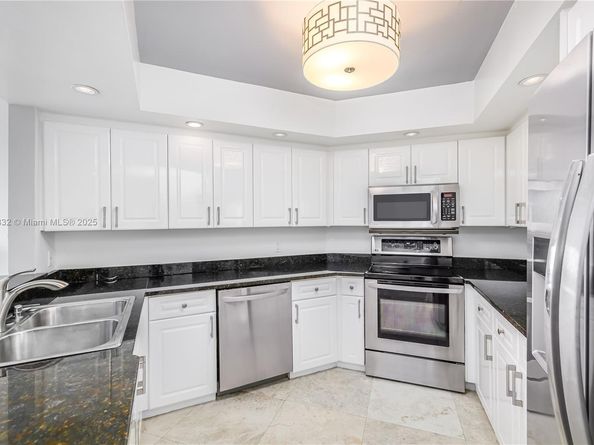 1800 Sunset Harbour Dr 715, Miami Beach FL 33139