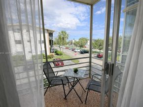 16750 NE 14th Ave 202, Miami FL 33162