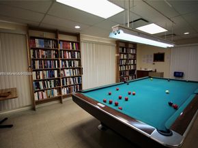 16750 NE 14th Ave 202, Miami FL 33162