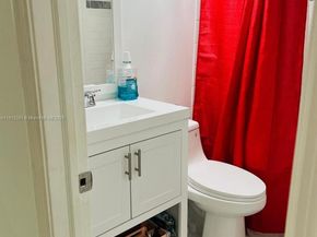 2905 Pierce St 7, Hollywood FL 33020