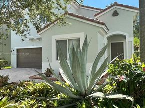 752 NW 127th Ave, Coral Springs FL 33071